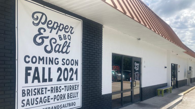 Restaurant review: Menu at Pepper & Salt BBQ is hot, juicy and delicious