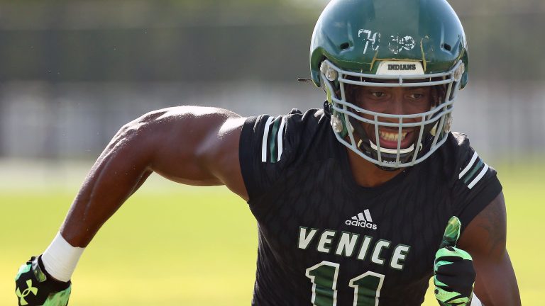 Early signing period live blog: Venice EDGE Damon Wilson signs with Georgia