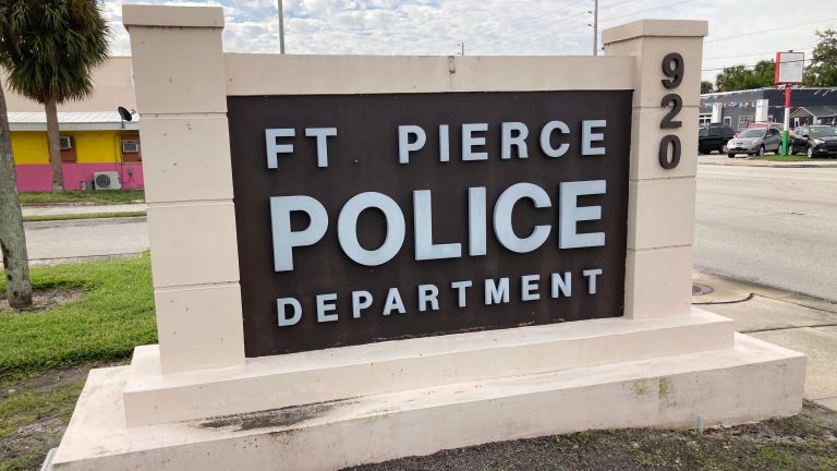 Woman dies after being struck by sedan on U.S. 1 in Fort Pierce