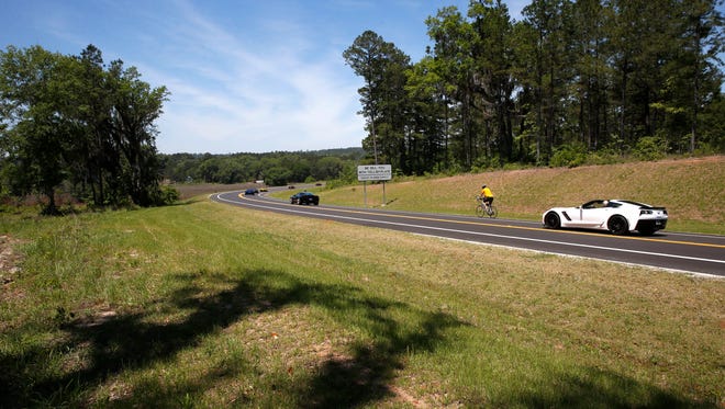 The Orchard Pond Parkway, Florida’s first privately built toll road, officially opened to the publlc on Monday, April 18, 2016. The road is an east-west connector in north Leon County. Drivers toll charges will be billed via Florida’s Sun Pass or through license plate registration.