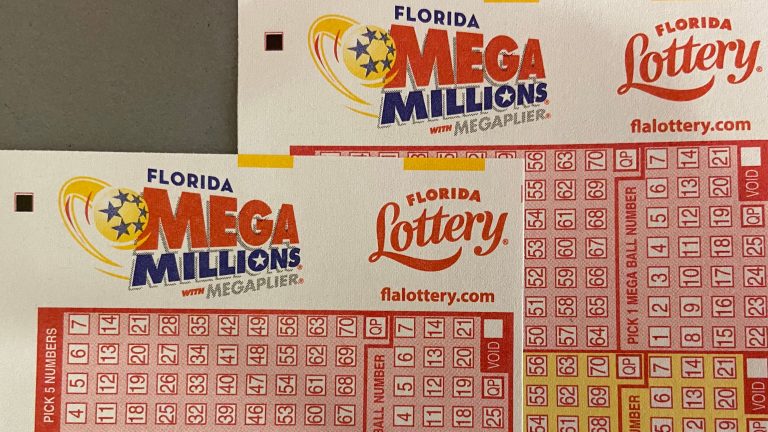 Nobody wins Mega Millions jackpot. Estimated jackpot for last drawing before Christmas, $510M