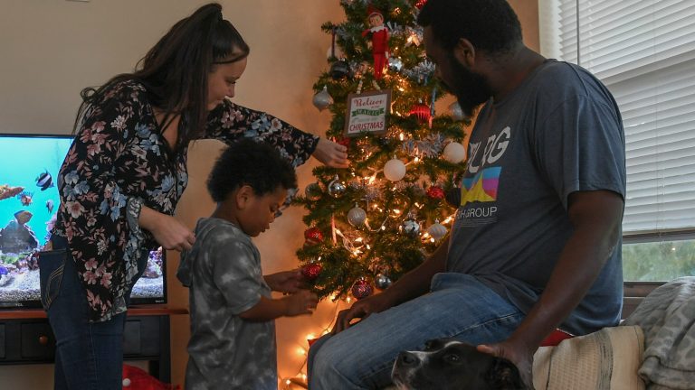 ‘He is only small for so long.’ More ALICE families can’t make ends meet, despite working