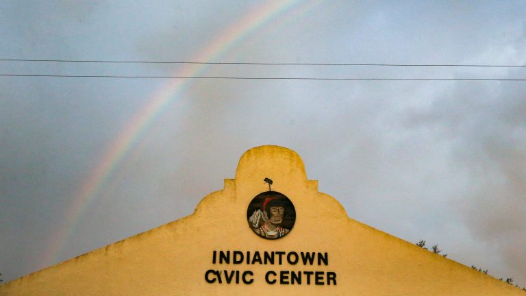 Indiantown Village Council split in search for interim and permanent managers