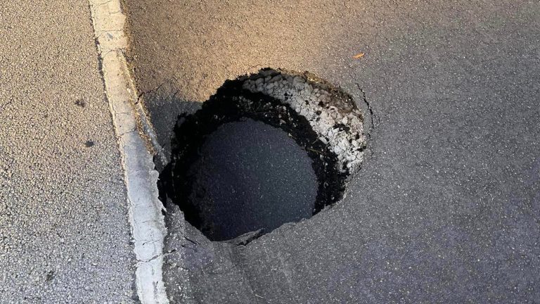 What caused ‘sinkhole’ on Kanner Highway that’s impacting traffic?