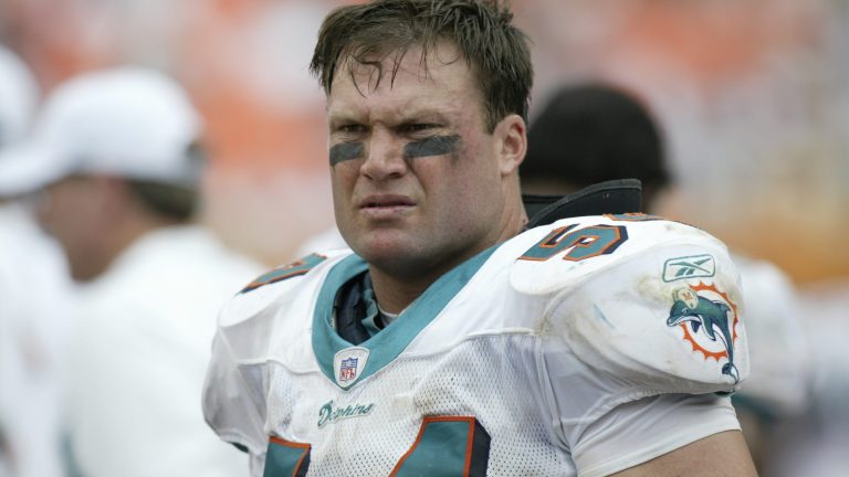 He’s in! Dolphins linebacker Zach Thomas voted into Pro Football Hall of Fame in Canton