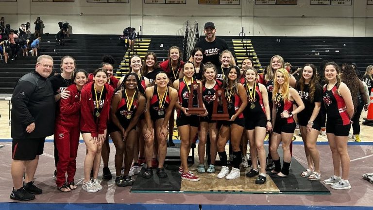 Vero Beach girls weightlifting takes Region 4-3A title for seventh straight regional championship