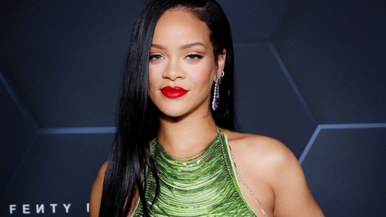 ‘NO TALENT.’ Trump rips Rihanna for old, vulgar tweet ahead of Super Bowl 2023 halftime show
