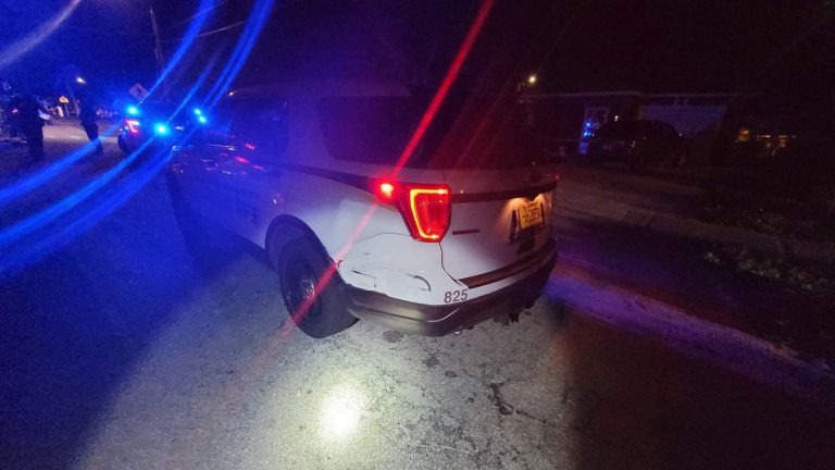 Driver crashes into sheriff’s SUV during separate traffic investigation