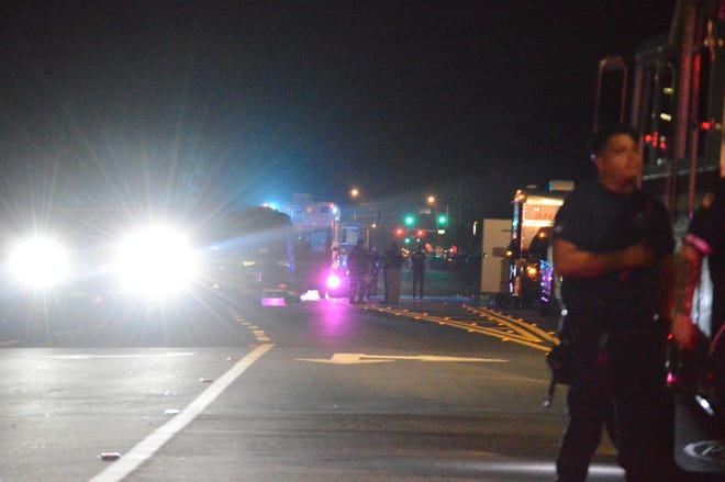 Law enforcement officers and fire rescue workers gathered on 8th Street outside Pemberly Palms Apartment Homes around 10:30 p.m. Sunday, March 5, 2023, during a lengthy negotiation attempt with a man who refused to leave his apartment after firing a handgun, Indian River County Sheriff's Office officials said.