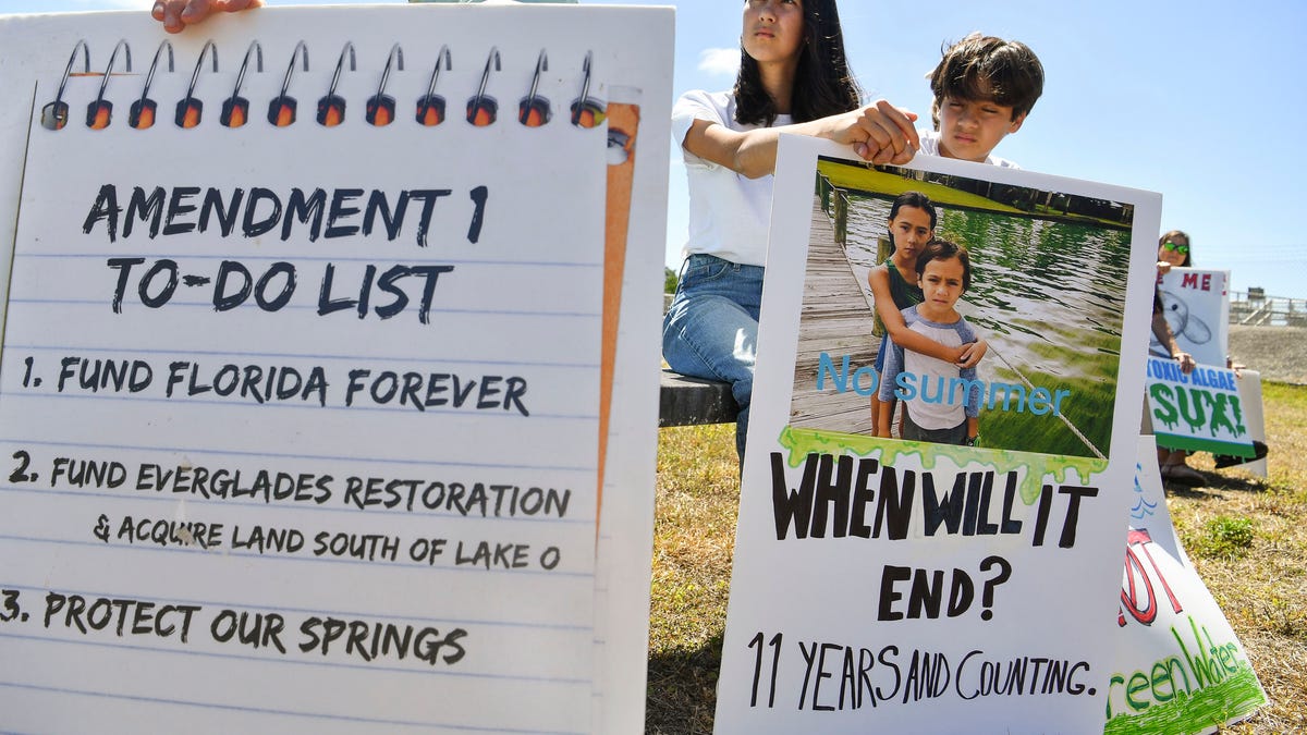 Rally At Locks Stop The Discharges Held At The St Lucie Lock And