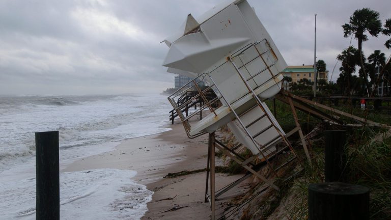 Nicole damage after hurricane makes landfall in Florida: Instagram video, tweets and Tiktoks