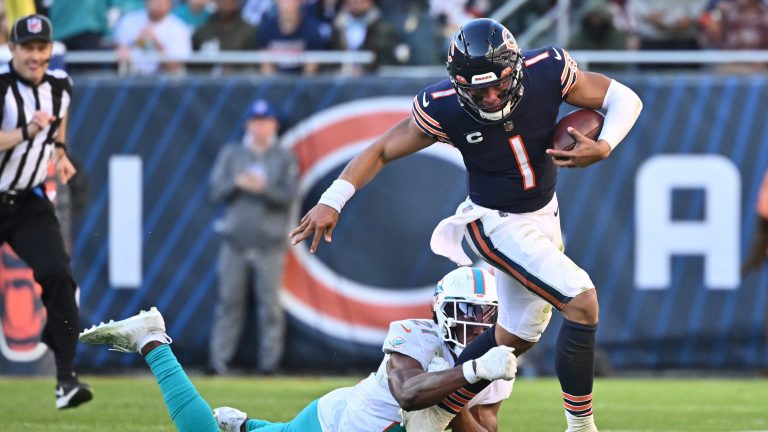 Dolphins hold off Bears, but wouldn’t it be nice if they played a complete game? | Habib