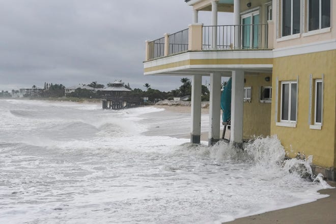 Bathtub Beach erosion the morning after Hurricane Nicole on Thursday, Nov. 10, 2022, on south Hutchinson Island in Martin County.