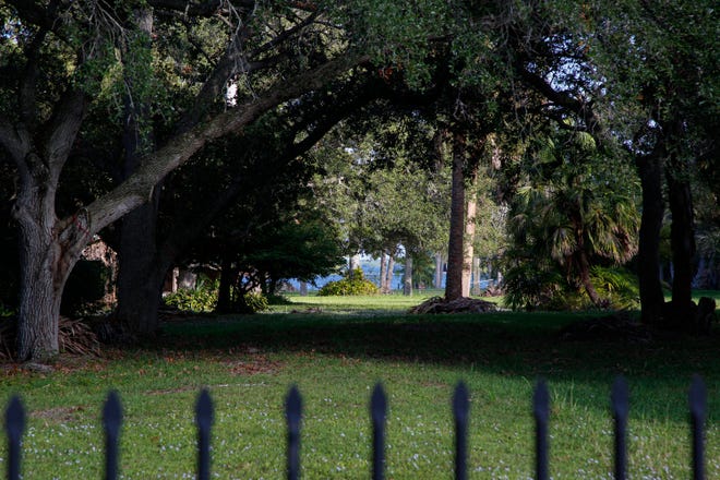 This riverfront property on Indian River Drive in Sebastian, taken Thursday, Nov. 3, 2022, is the future home of an unnamed three-story hotel.