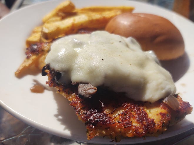 Islamorada chicken sandwich, a parmesan-crusted chicken cutlet, sautéed mushrooms, onions and provolone cheese on a toasted brioche bun, comes highly recommended.