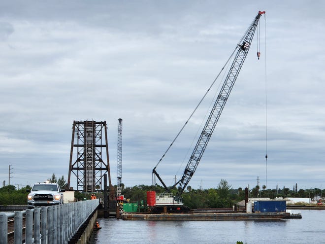 Brightline has announced a 21-day closure at the bridge to boat traffic in April 2023. Work is already underway including adding a safety railing to the 1926 built structure.