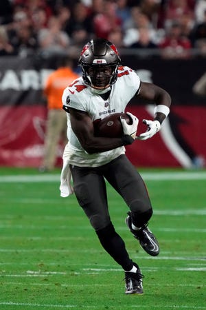 Tampa Bay Buccaneers wide receiver Chris Godwin (14) against the Arizona Cardinals on Sunday, Dec. 25, 2022, in Glendale, Ariz.