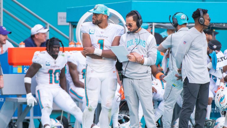 Key doctor backs Dolphins’ Chris Grier: Tua Tagovailoa isn’t automatically concussion risk