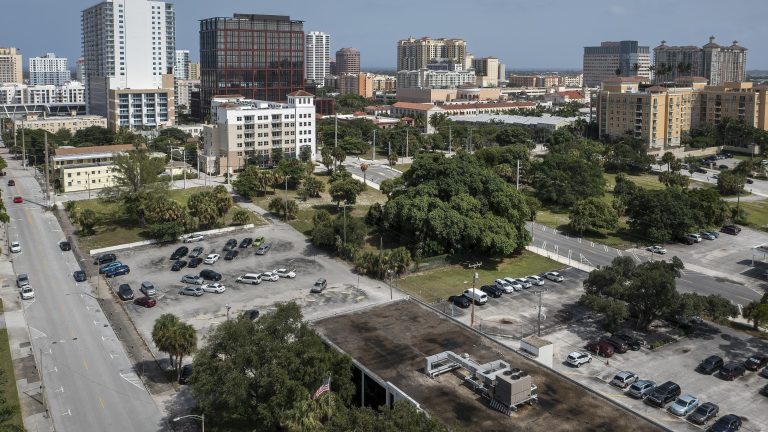 UF campus deal in downtown West Palm Beach is on hold, according to university