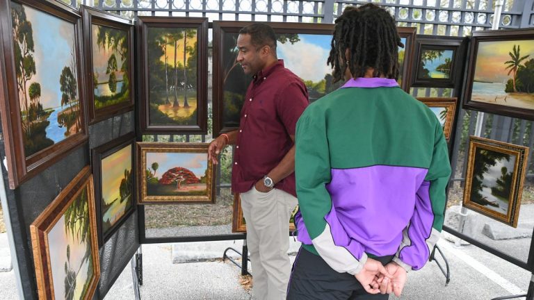 Art fans enjoy the 6th annual Highwaymen Art Show and Festival in Fort Pierce